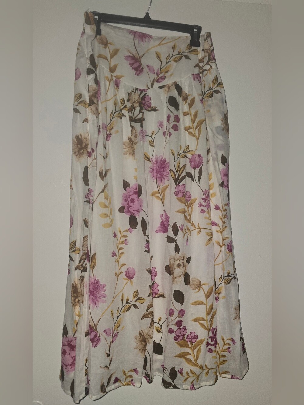 White Maxi Skirt with Pink & Gold Floral Pattern, Size XL